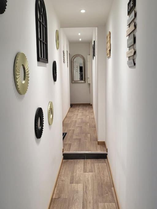 Chez Aline Apartment Calais Bagian luar foto